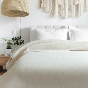 Jennifer Adams - Chenille Blanket with Sherpa Backing